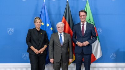 Ehemaliger ESA-Astronaut Prof. Dr. Reinhold Ewald wird Raumfahrtbotschafter des Landes Nordrhein-Westfalen