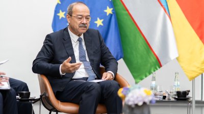 Ministerpräsident Wüst empfängt den Premierminister der Republik Usbekistan Abdulla Aripov