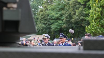 Besuch des 1. Deutsch-Niederländischen Corps in Münster