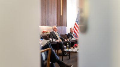 Ministerpräsident Wüst empfängt den Gouverneur von Minnesota Tim Walz