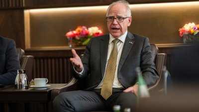 Ministerpräsident Wüst empfängt den Gouverneur von Minnesota Tim Walz