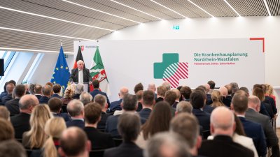 Minister Laumann während seiner Rede