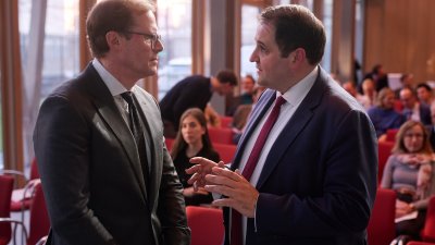 „Mentalitätswechsel für Deutschland“ – Landesregierung bringt führende Köpfe zum Thema Staatsmodernisierung zusammen