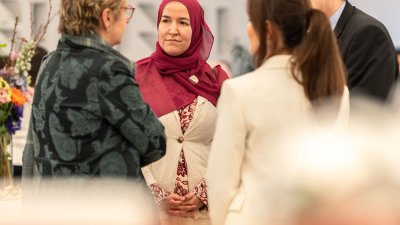 Die Landesregierung lädt zum Iftar-Empfang in die Staatskanzlei ein