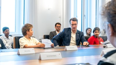 Girls’ & Boys’ Day: Jugendliche entdecken Regierungszentrale