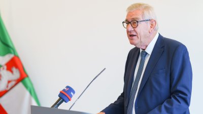 Pressekonferenzsituation