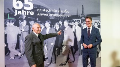 65 Jahre Anwerbeabkommen: Ministerpräsident Wüst dankt Gastarbeitern und würdigt Leistung und gemeinsame Geschichte türkeistämmiger Menschen für Nordrhein-Westfalen
