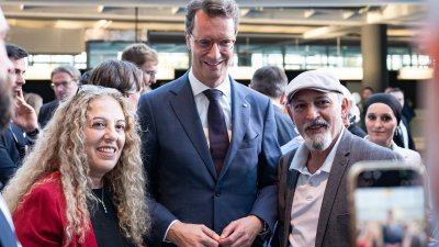 65 Jahre Anwerbeabkommen: Ministerpräsident Wüst dankt Gastarbeitern und würdigt Leistung und gemeinsame Geschichte türkeistämmiger Menschen für Nordrhein-Westfalen