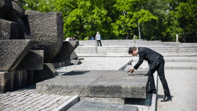 Erinnerung bewahren, Antisemitismus entschlossen bekämpfen: Ministerpräsident Wüst besucht Auschwitz-Birkenau