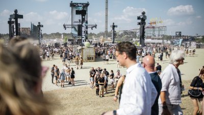 Rundgang auf dem Parookaville Festival am Flughafen Weeze
