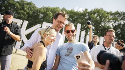 Rundgang auf dem Parookaville Festival am Flughafen Weeze