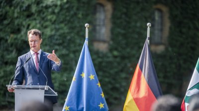 Ministerpräsident Hendrik Wüst empfängt Konsularisches Korps beim Sommerempfang in Warendorf