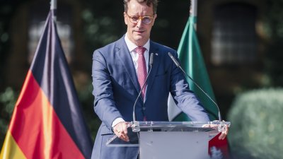 Ministerpräsident Hendrik Wüst empfängt Konsularisches Korps beim Sommerempfang in Warendorf
