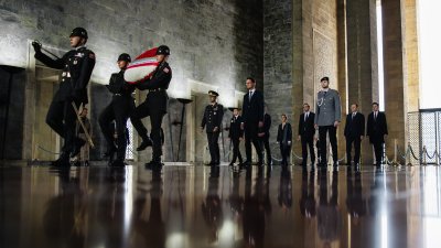 Kranzniederlegung am Atatürk-Mausoleum Anıtkabir