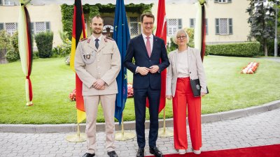 Empfang zum Tag der Deutschen  Einheit in der Deutschen Botschaft in Ankara