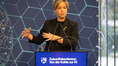 Zukunftskonferenz „Von der Kohle zur KI“: Landesregierung bringt Innovationen und Investitionen zusammen