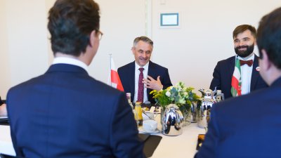 Ministerpräsident Hendrik Wüst empfängt den Botschafter der Republik Polen