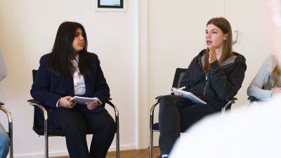 Girls & Boys Day: Schülerinnen und Schüler zu gast bei Ministerpräsident Hendrik Wüst