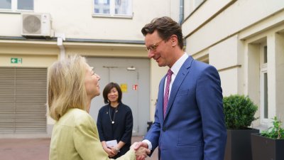 Ministerpräsident Hendrik Wüst empfängt die neue Botschafterin der USA Amy Gutmann