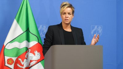 Kabinettpressekonferenz zum Nachtragshaushalt 2022