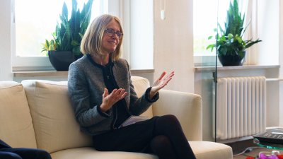 Ministerpräsident Wüst empfängt die Botschafterin des Vereinigten Königreichs Jill Gallard