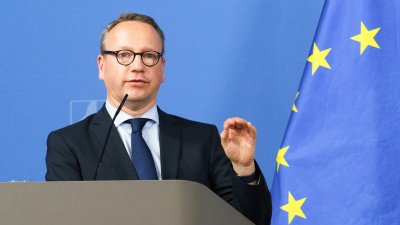 Kabinettspressekonferenz zur NRW-Bundesratsinitiative zur Verschärfung von Straftaten im Amt