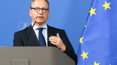 Kabinettspressekonferenz zur NRW-Bundesratsinitiative zur Verschärfung von Straftaten im Amt