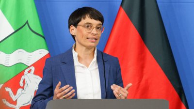 Kabinettpressekonferenz mit Ministerin Josefine Paul zur Stabilisierung der Kita-Landschaft