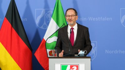 Presse-Briefing zur aktuellen Lage und zu weiteren Maßnahmen der Landesregierung im Zusammenhang mit der Corona-Pandemie