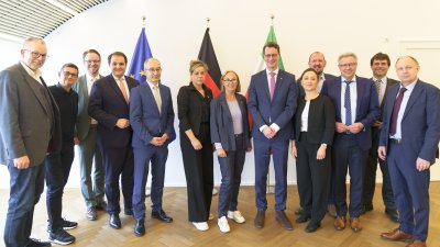 Landesregierung und Gewerkschaften klären Umsetzung weiterer Details der Übertragung des Tarifergebnisses für den öffentlichen Dienst auf den Beamtenbereich