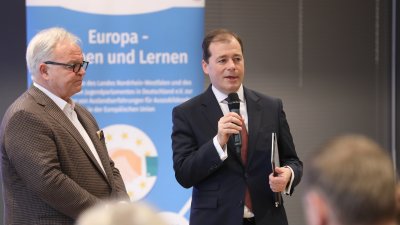 Europastaatssekretär Dr. Mark Speich stellt die Initiative „Europa – Erleben und Lernen“ für Auszubildende vor