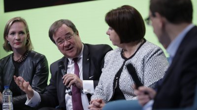 Ministerpräsident Laschet spricht in Paris beim GovTech Summit