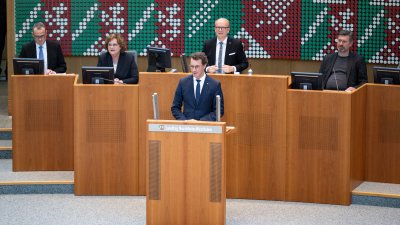 Wahl und Vereidigung von Ministerpräsident Hendrik Wüst