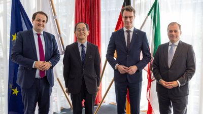 Ministerpräsident Hendrik Wüst empfängt den Botschafter von Japan in Deutschland zum Antrittsbesuch