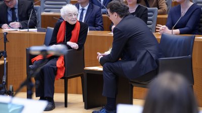 Gemeinsame Gedenkstunde von Landtag und Landesregierung für die Opfer des Nationalsozialismus