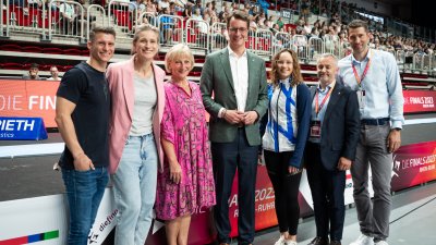 Ministerpräsident Hendrik Wüst besucht die FINALS in Düsseldorf