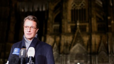 Ministerpräsident Wüst nimmt am Schweigegang zur Kölner Synagoge teil