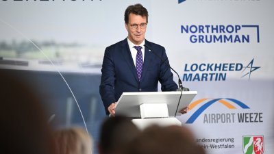 Spatenstich für Rheinmetall-Werk in Weeze