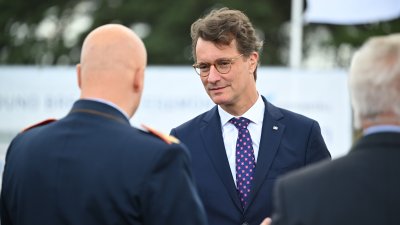 Spatenstich für Rheinmetall-Werk in Weeze