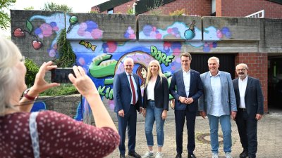 Von Weeze nach Xanten: Ministerpräsident Hendrik Wüst besucht den Niederrhein