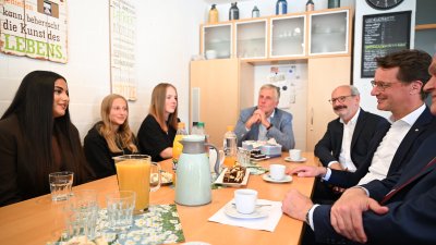 Von Weeze nach Xanten: Ministerpräsident Hendrik Wüst besucht den Niederrhein