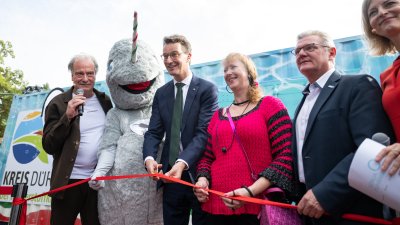 Ministerpräsident Hendrik Wüst weiht ersten Schwimmcontainer „narwali“ im Regierungsbezirk Köln ein