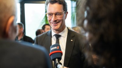 Ministerpräsident Hendrik Wüst nimmt an Feierlichkeiten zum niederländischen Befreiungstag teil