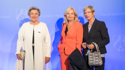 Ministerpräsident Armin Laschet verleiht den Staatspreis 2019 an Prof. Klaus Töpfer