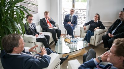 Der Kulturbevollmächtigte Ministerpräsident Armin Laschet besucht Frankreich