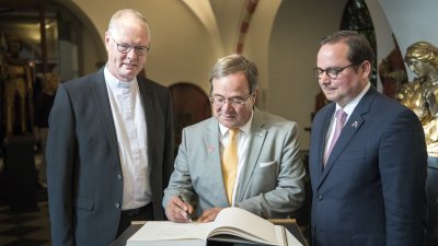 Eintrag ins Gästebuch des Essener Domkapitels