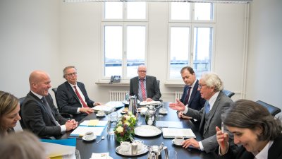 Erste niederländisch-nordrhein-westfälische Regierungskonsultationen