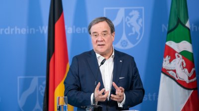 Presse-Briefing mit Ministerpräsident Armin Laschet und Bundesgesundheitsminister Jens Spahn