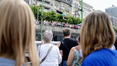 Ministerpräsident Hendrik Wüst besucht die FINALS in Düsseldorf