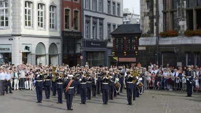 König Carl Gustaf und Königin Silvia von Schweden besuchen Aachen